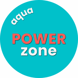 Entspannendes Wassergymnastik-Training im Aqua Fit Power Zone Kurs, verbessert Fitness, Mobilität und Ausdauer im Wasser. Ideal für alle Altersklassen und Fitnesslevels.