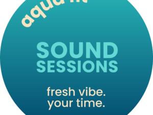 Aqua Fit Wassertrainingssession für Fitness und Gesundheit, Schwimmen, Aquagymnastik, Wassersport, Gruppenkurse, wassergymnastik, Aquafitness, Aktivität im Wasser, gesunde Lebensweise.